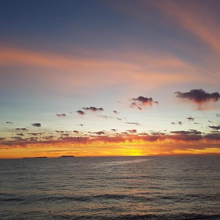 Sunset Studios Borsh Esterno foto